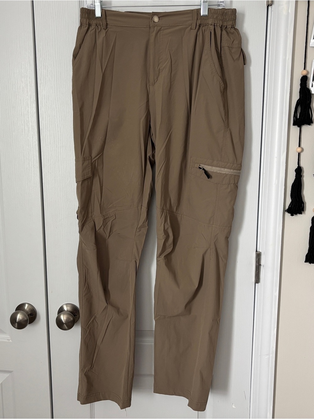 NONWE Women’s Cargo Pants - Large - Khaki
